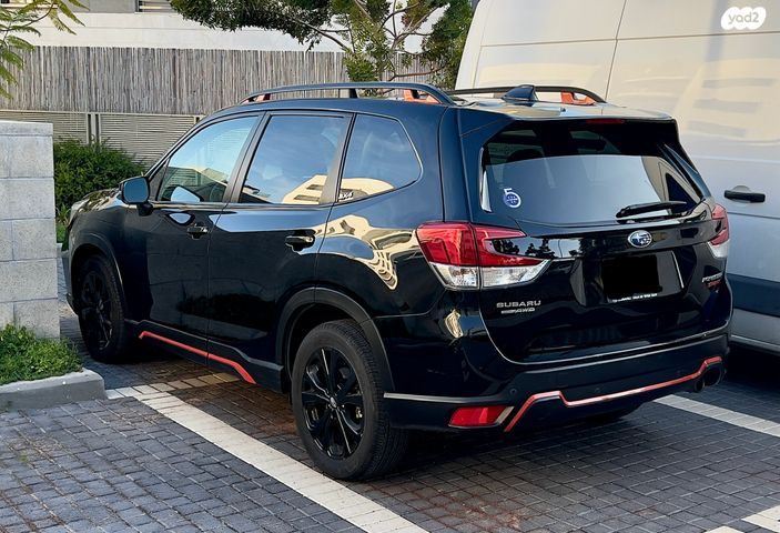 סובארו פורסטר