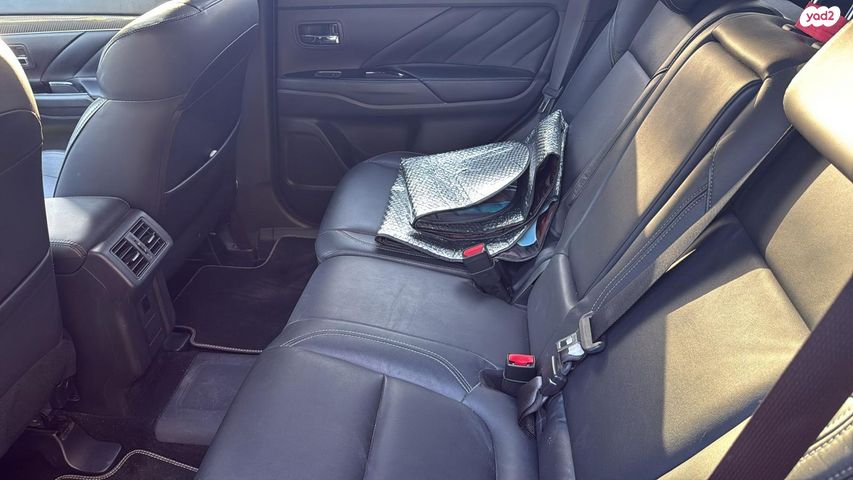 מודעת רכב מיצובישי אאוטלנדר