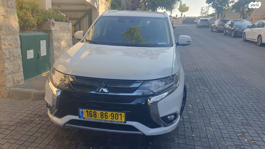 מיצובישי אאוטלנדר