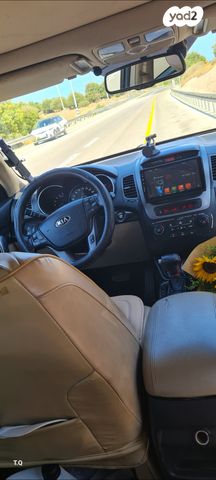 מודעת רכב קיה סורנטו