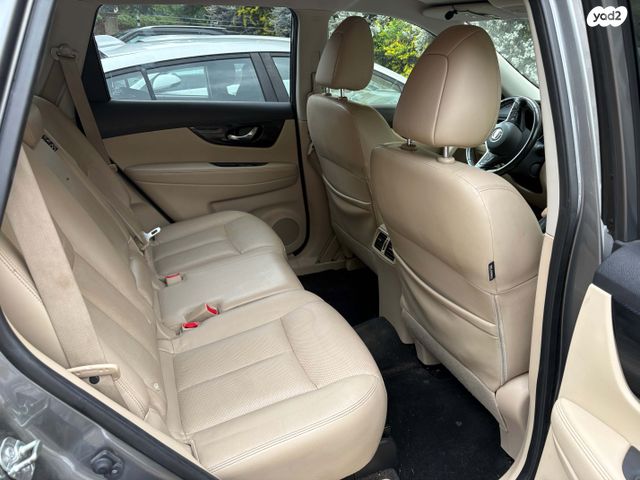 ניסאן אקס טרייל