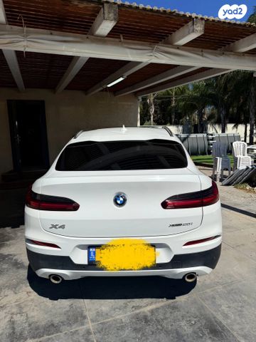 ב מ וו X4