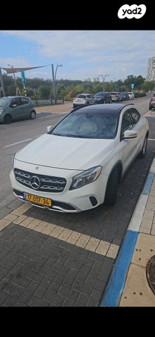 מודעת רכב מרצדס-בנץ GLA