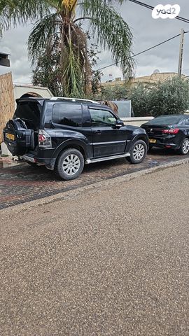 מיצובישי פג'רו