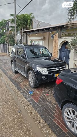 מודעת רכב מיצובישי פג'רו