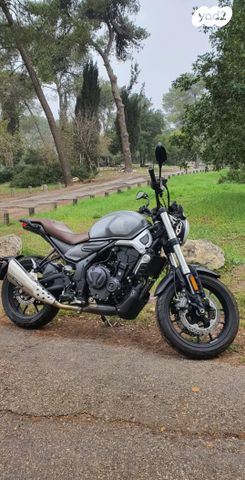 מודעת רכב Voge 500AC