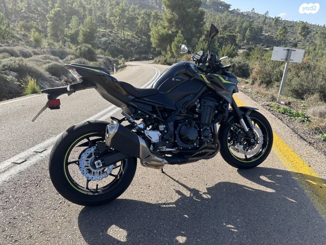 מודעת רכב קאוואסאקי Z900