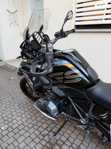 ב.מ.וו R1250GS