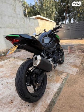 קאוואסאקי Z400