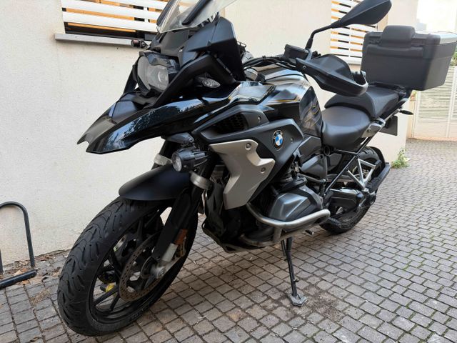 ב.מ.וו R1250GS