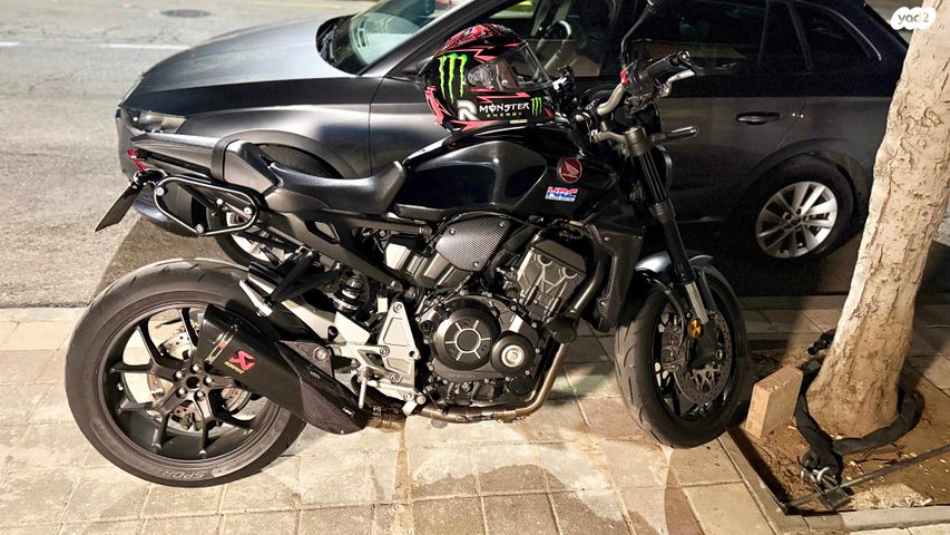 מודעת רכב הונדה CB1000R