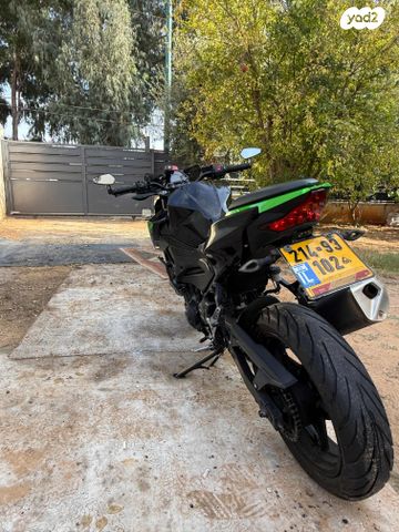 קאוואסאקי Z400