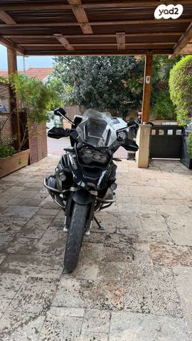 ב.מ.וו R1250GS