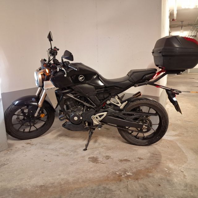 הונדה CB300R