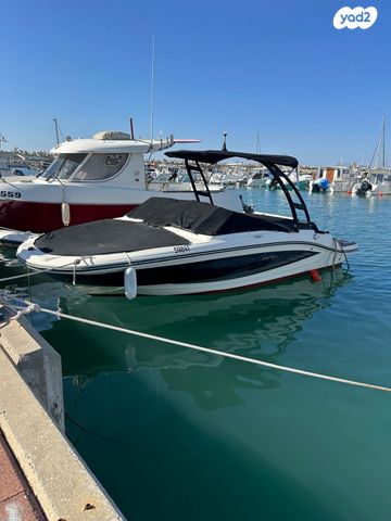 יאכטות - סירות מנוע