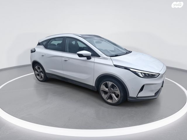 ג׳ילי Geometry C