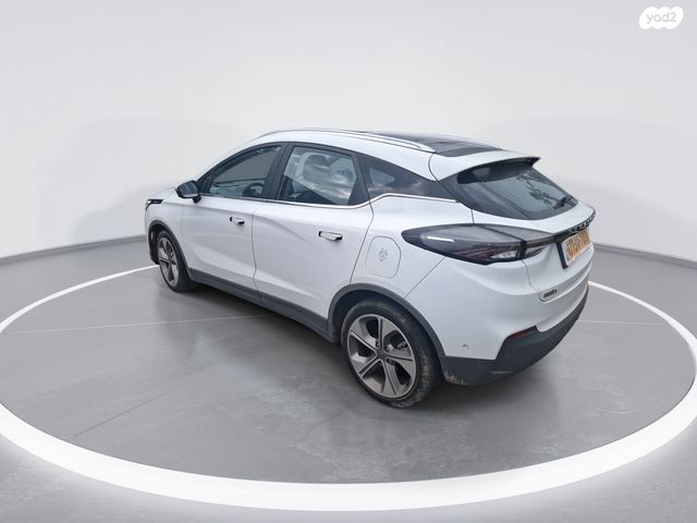 ג׳ילי Geometry C