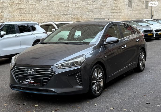 יונדאי איוניק