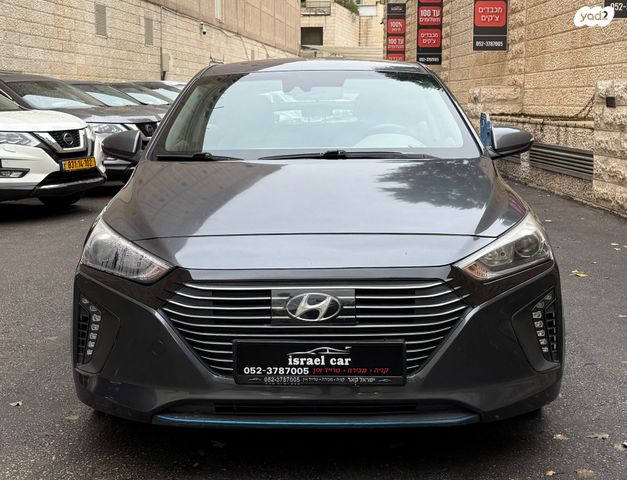 יונדאי איוניק