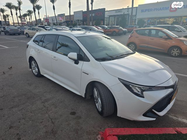 טויוטה קורולה