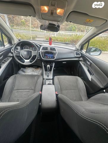 סוזוקי קרוסאובר