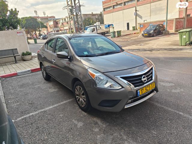 ניסאן אלמרה