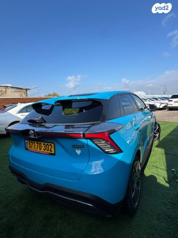 מודעת רכב אם ג'י MG4