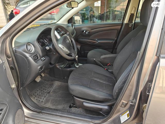 ניסאן אלמרה