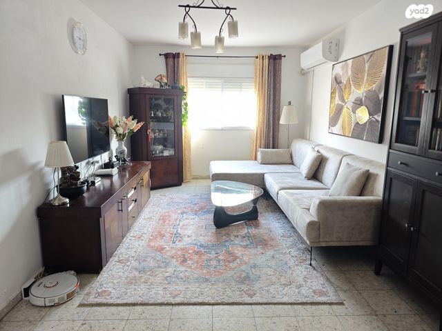 שדרות הפלמ"ח 27