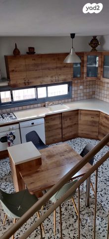 דופלקס, ביאליק 9, מרכז דרום, רעננה