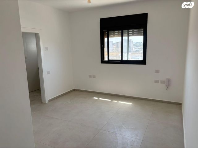 דירה, הרב אבא אבוחצירה 33, שדרות בפארק, שדרות