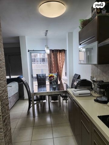 גג/ פנטהאוז, חיים שרף 4, רביבים, גני ראשון, ראשון לציון