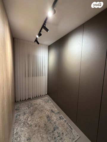 דירה, הרב זבולון גרז 6, רחובות הצעירה, רחובות