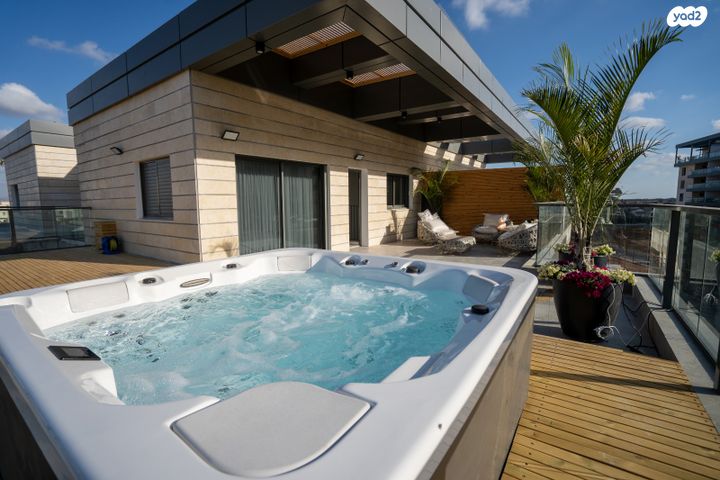 שייקה אופיר 8