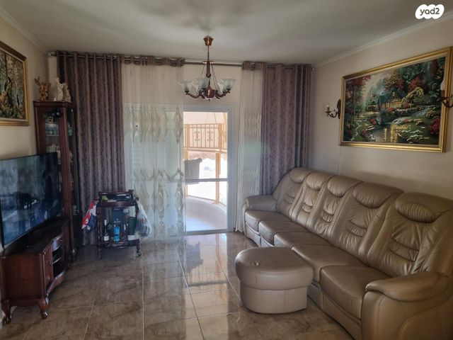 דירה, דוד פרישמן 4, נווה זאב, נאות אילן, באר שבע