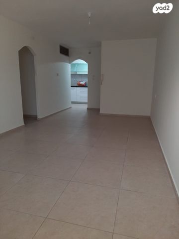 דירה, יוסף אהרונוביץ' 19, תקומה / קרית חזני, פתח תקווה