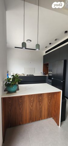 דרך הסנונית 1