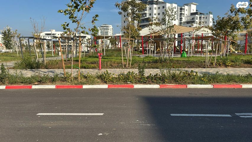 דירה, שלום הגליל 7, אריק שרון, נהריה