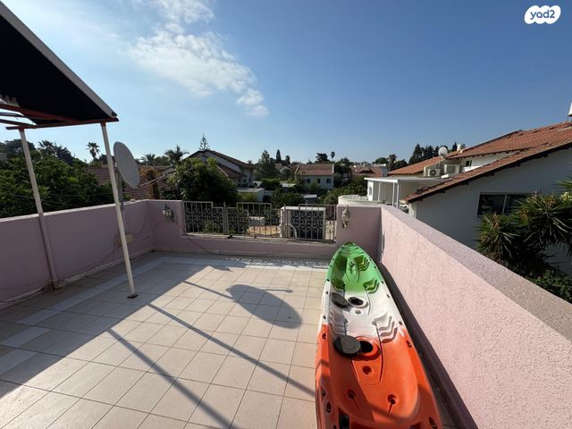 בית פרטי/ קוטג', פיינברג 6, גבעת העיריות, גדרה