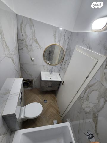 דירה, חברת ש"ס 13, מאה שערים, ירושלים