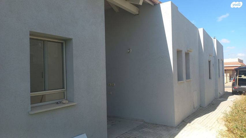 דו משפחתי, דרך הפרחים 65, אבן שמואל, אבן שמואל