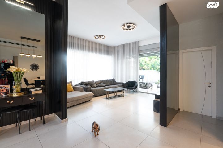 דו משפחתי, אברהם הוברמן 2, נחלת יהודה, ראשון לציון