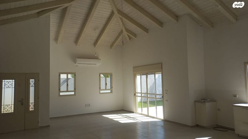 דרך הפרחים 65