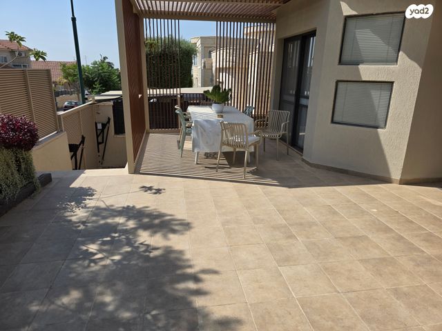 בית פרטי/ קוטג', מרדכי ארדון 8, נאות לון, באר שבע