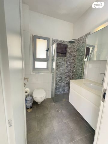 דירת גן, הצדף 14, נאות רבין, יבנה