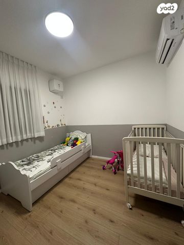 דירה, אהבת אדם 92, שרונה, כפר יונה