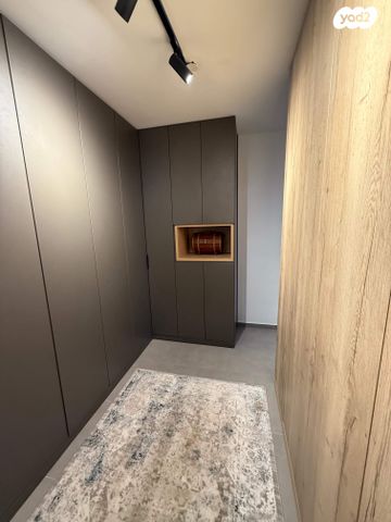 דירה, הרב זבולון גרז 6, רחובות הצעירה, רחובות