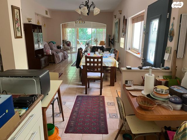 שדרות הנשיא 25