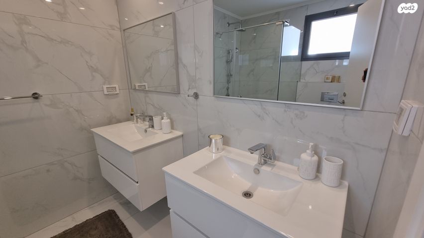 גג/ פנטהאוז, שייקה אופיר 8, יפה נוף, כפר יונה