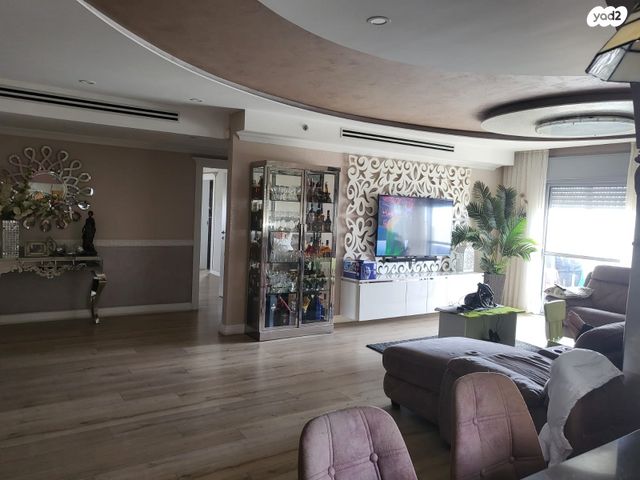 דירה, הנורית 21, רובע ח', אשדוד